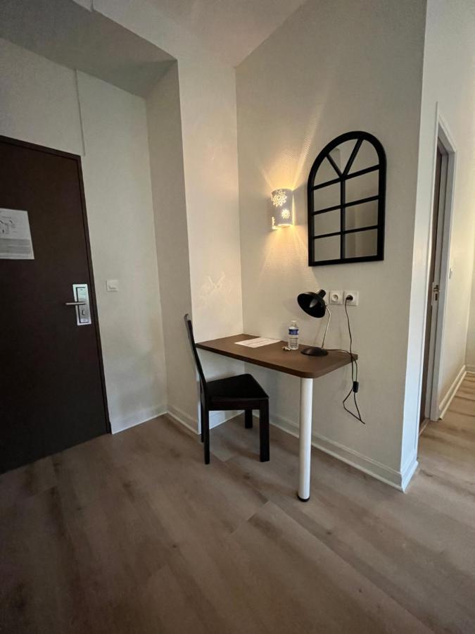 Hotel Agena ブレスト エクステリア 写真