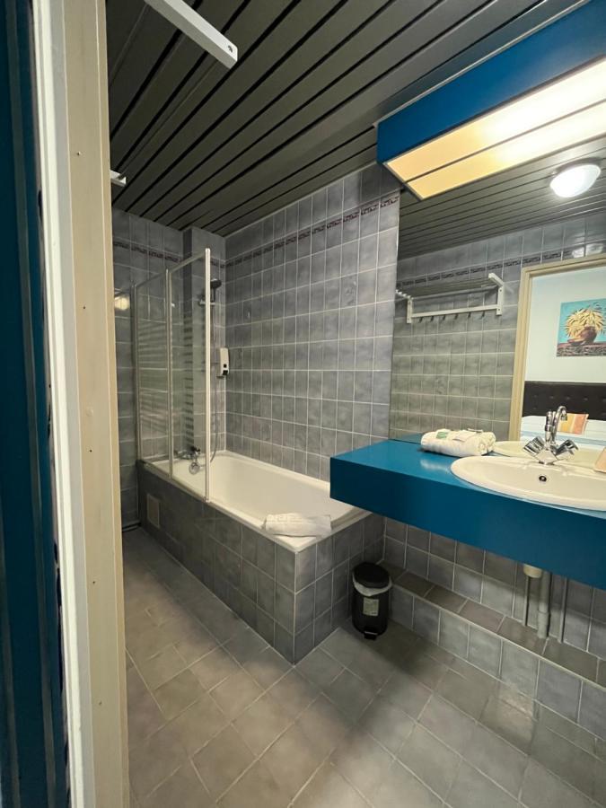 Hotel Agena ブレスト エクステリア 写真