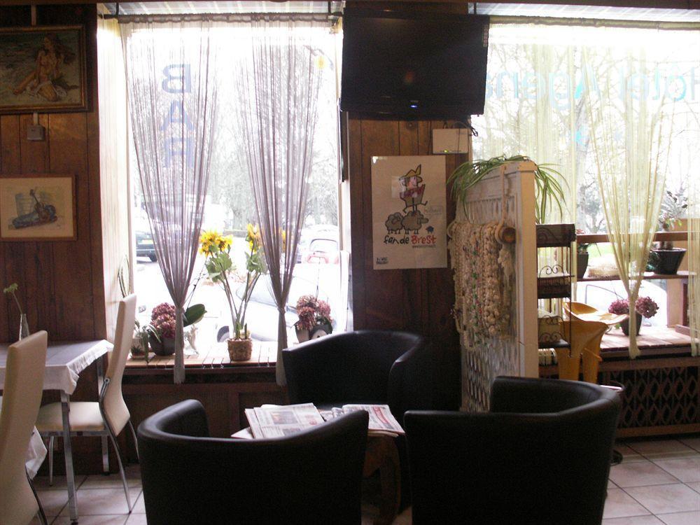 Hotel Agena ブレスト エクステリア 写真